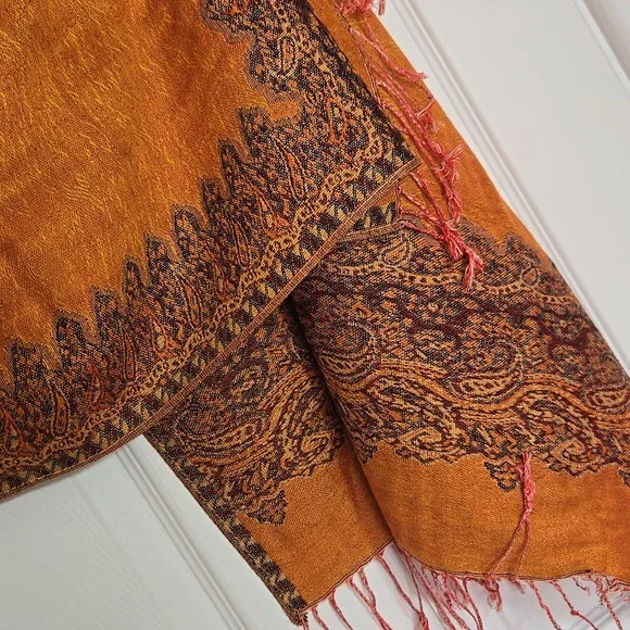 🧡✨ Burnt Orange Paisley Pashmina Shawl Wrap Fringe Scarf Reversible 27x77 - Picture 15 of 16